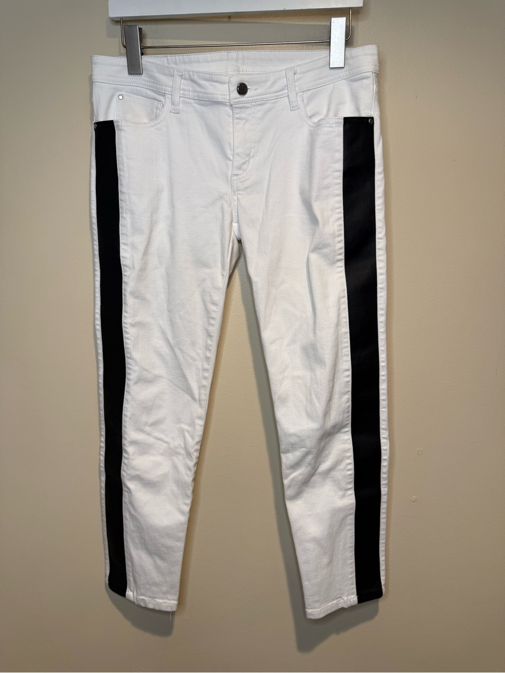 Faith Connexion Paris White Faux Leather side stripe jeans size 28